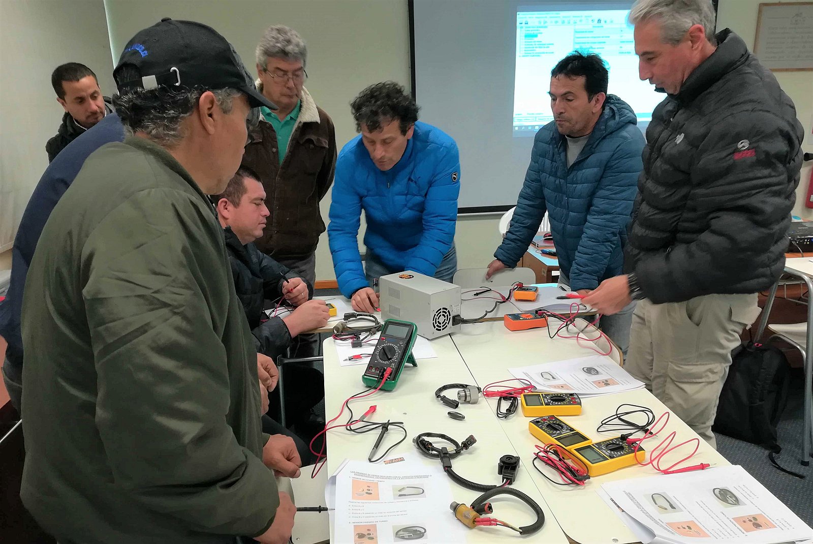 Electricidad Básica San Gerónimo